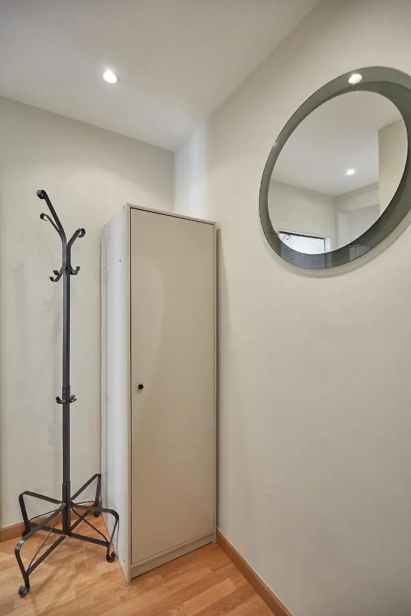Bbarcelona Montjuic Apartment